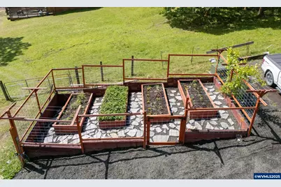 7060 NW Oak Creek Dr, Corvallis, OR 97330 - Photo 43