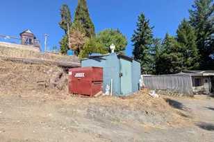 900 Old Cabin Dr, Glide, OR 97443 - Photo 7