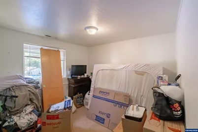 4560 Airport Ln, Sweet Home, OR 97386 - Photo 13