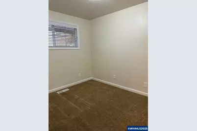 2870 Lancaster Dr NE, Salem, OR 97305 - Photo 17