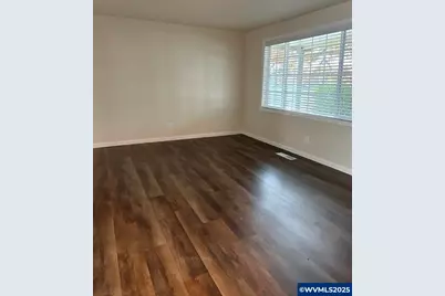 2870 Lancaster Dr NE, Salem, OR 97305 - Photo 15