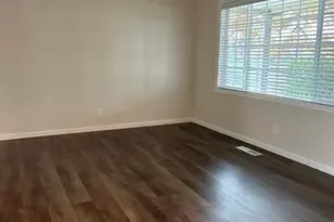 2870 Lancaster Dr NE, Salem, OR 97305 - Photo 15