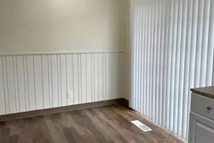 2910 Lancaster Dr NE, Salem, OR 97305 - Photo 11