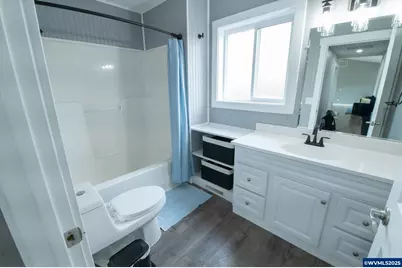 343 SE Hankel St, Dallas, OR 97338 - Photo 13