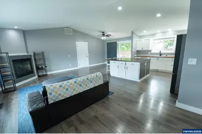 343 SE Hankel St, Dallas, OR 97338 - Photo 3