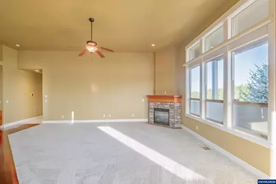 2089 Limestone Av SE, Salem, OR 97306 - Photo 13