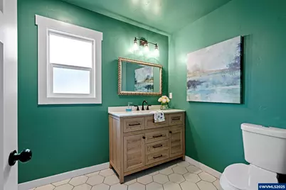 24315 Peoria Rd, Harrisburg, OR 97446 - Photo 13