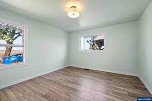 24315 Peoria Rd, Harrisburg, OR 97446 - Photo 17