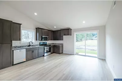 4485 Knotty Pine Ct, Sweet Home, OR 97386 - Photo 15