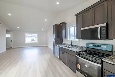 4485 Knotty Pine Ct, Sweet Home, OR 97386 - Photo 21