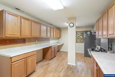 1399 Twin Hills Rd SE, Jefferson, OR 97352 - Photo 31