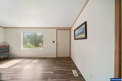 26377 Cherry Creek Rd, Monroe, OR 97456 - Photo 5