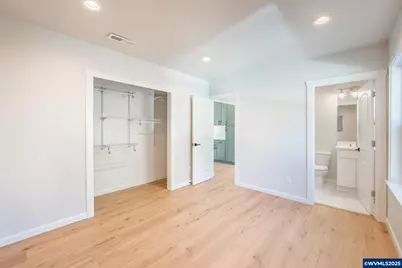 1078 Young St, Woodburn, OR 97071 - Photo 19