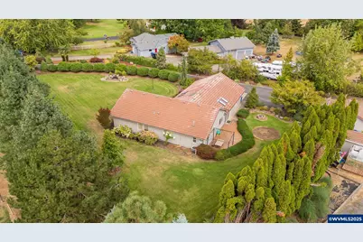 1140 Clover Valley Ct NE, Salem, OR 97317 - Photo 9