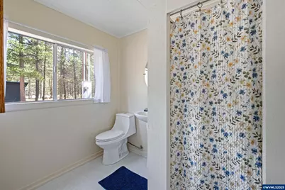 652 Chapman St, Gilchrist, OR 97737 - Photo 21