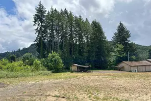 18591 Alsea Hwy, Alsea, OR 97324 - Photo 27