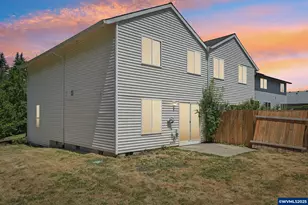 2143 Dorsey (-2145) Dr, Hubbard, OR 97032 - Photo 7