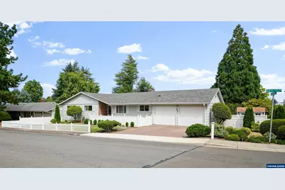 810 22nd Av NW, Salem, OR 97304 - Photo 3