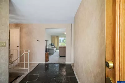 810 22nd Av NW, Salem, OR 97304 - Photo 9