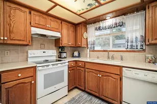 810 22nd Ave NW, Salem, OR 97304 - Photo 19