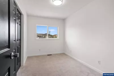 2235 Hoyt St SE, Salem, OR 97302 - Photo 13