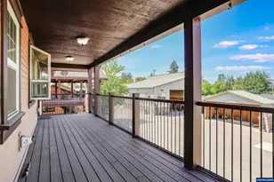 3795 Blossom Dr NE, Salem, OR 97305 - Photo 39