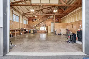 3795 Blossom Dr NE, Salem, OR 97305 - Photo 43