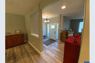 1553 Ammon NW St, Salem, OR 97304 - Photo 15