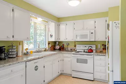 4313 Sylvia Ct SE, Salem, OR 97317 - Photo 7