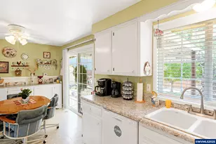 4313 Sylvia Ct SE, Salem, OR 97317 - Photo 9