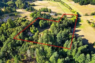 19875 SW Meadow View Dr, McMinnville, OR 97128 - Photo 49