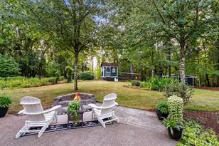 19875 SW Meadow View Dr, McMinnville, OR 97128 - Photo 33