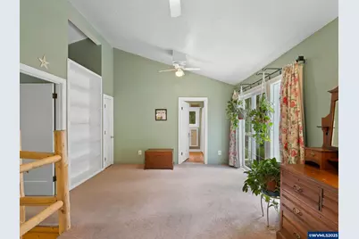 19875 SW Meadow View Dr, McMinnville, OR 97128 - Photo 27