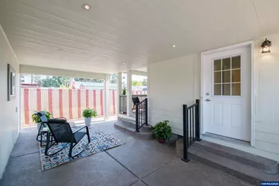 698 Royalty Cir NE, Salem, OR 97301 - Photo 23