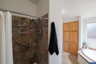 698 Royalty Cir NE, Salem, OR 97301 - Photo 19