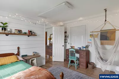 36280 Airport Dr, Lebanon, OR 97355 - Photo 31