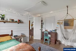 36280 Airport Dr, Lebanon, OR 97355 - Photo 31