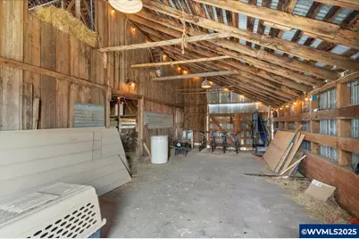 36280 Airport Dr, Lebanon, OR 97355 - Photo 33