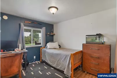 36280 Airport Dr, Lebanon, OR 97355 - Photo 21