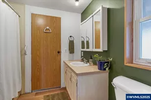 36280 Airport Dr, Lebanon, OR 97355 - Photo 27