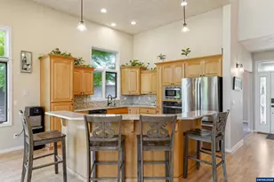 2815 Hazelnut Dr, Woodburn, OR 97071 - Photo 21