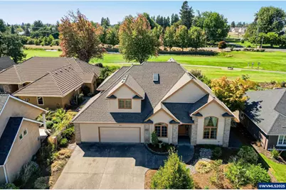 2815 Hazelnut Dr, Woodburn, OR 97071 - Photo 1