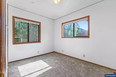 620 NW 19th St, Corvallis, OR 97330 - Photo 5