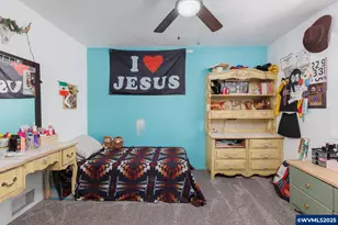 24358 Queen Anne Dr, Philomath, OR 97370 - Photo 29