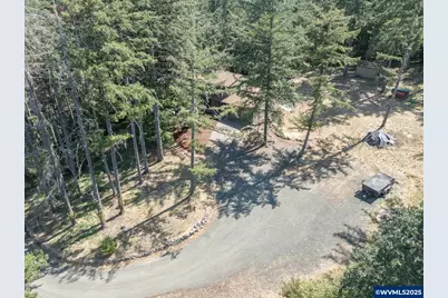 24358 Queen Anne Dr, Philomath, OR 97370 - Photo 41