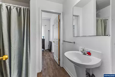 223 NW 15th St, Corvallis, OR 97330 - Photo 21