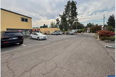 2618 Cherry Av NE, Salem, OR 97301 - Photo 43