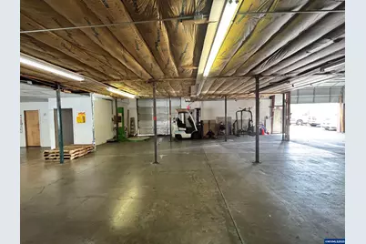 2618 Cherry Av NE, Salem, OR 97301 - Photo 15