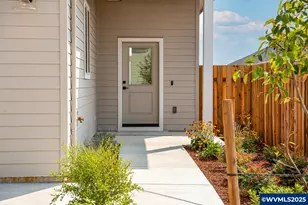 2029 NW Century Dr, Corvallis, OR 97330 - Photo 7