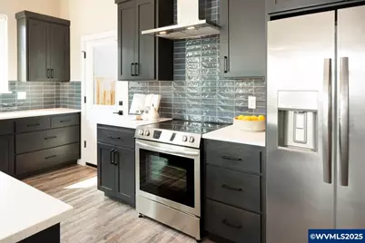 2029 NW Century Dr, Corvallis, OR 97330 - Photo 13